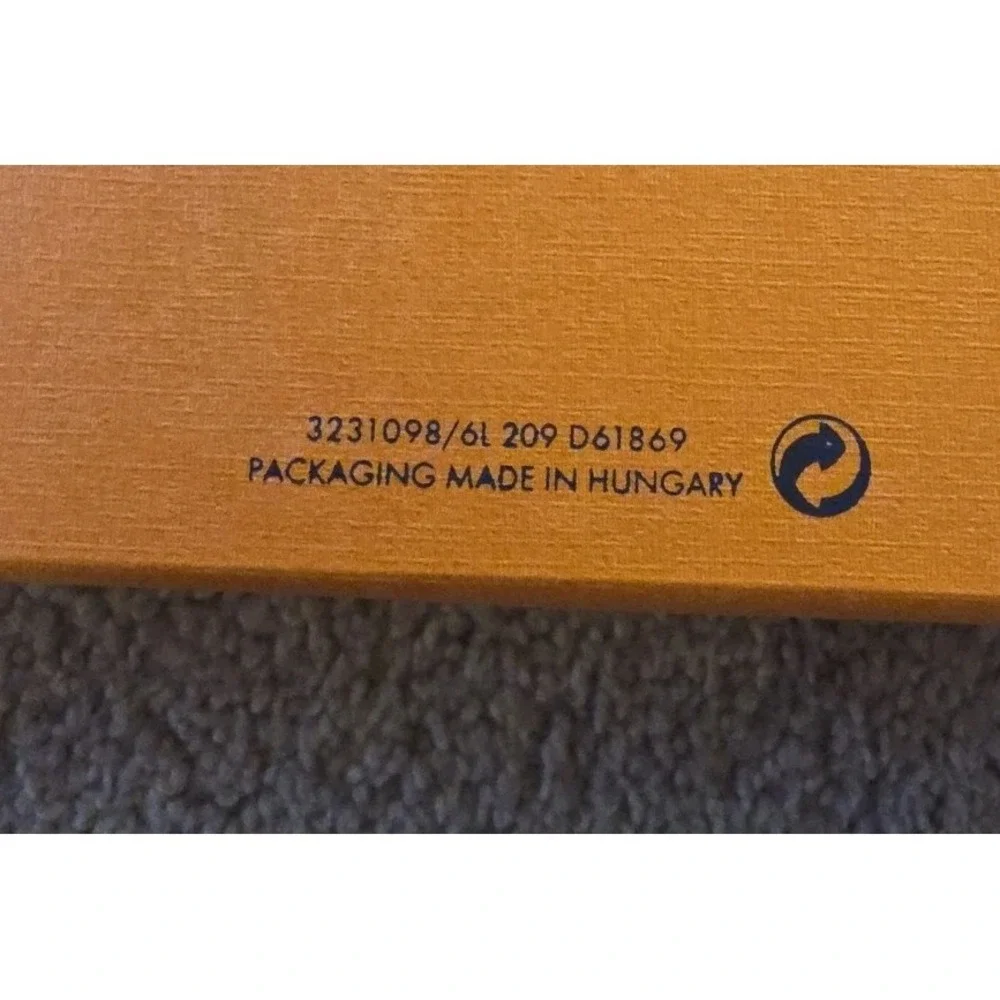 Louis Vuitton product large